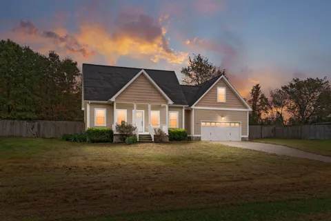 284 Meadowbrook Dr
