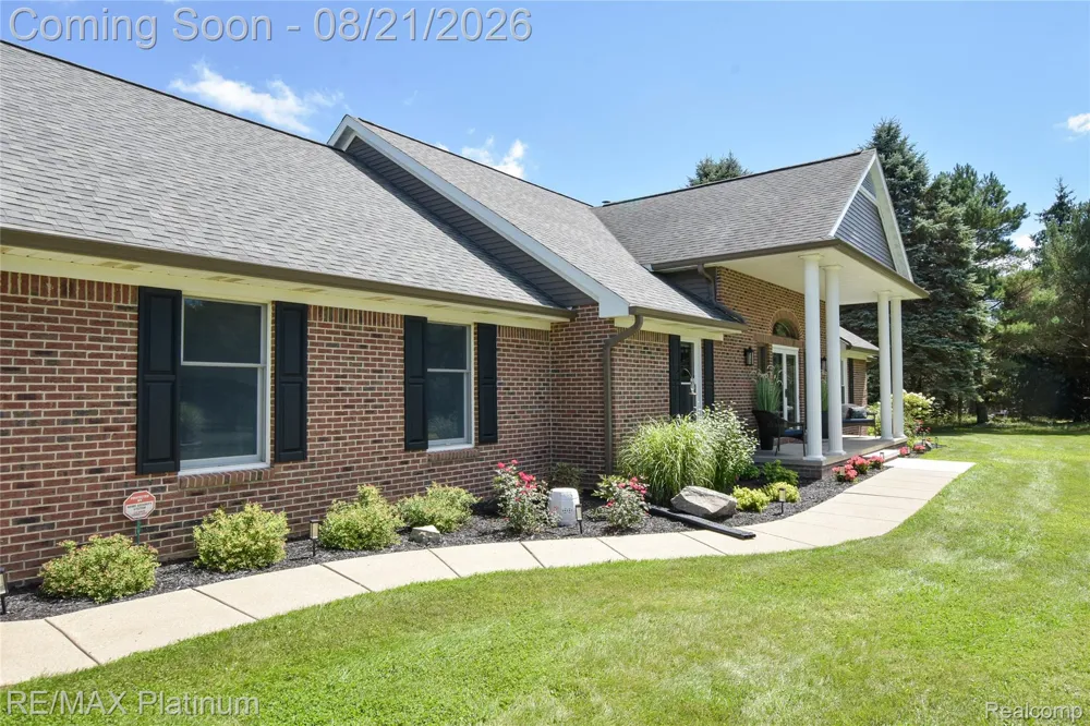 7650 Owosso Road Cohoctah Township, MI 48836