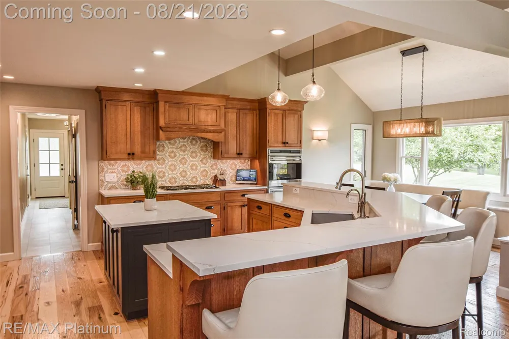 7650 Owosso Road Cohoctah Township, MI 48836