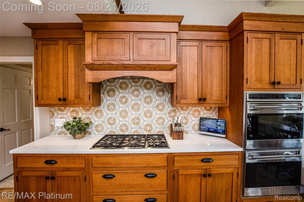 7650 Owosso Road Cohoctah Township, MI 48836