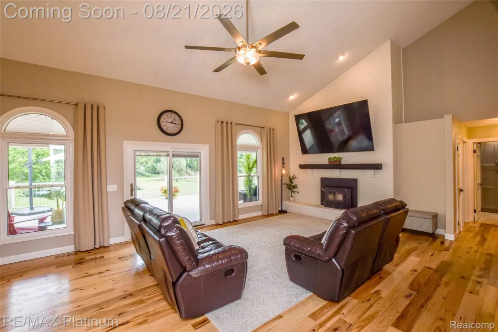 7650 Owosso Road Cohoctah Township, MI 48836