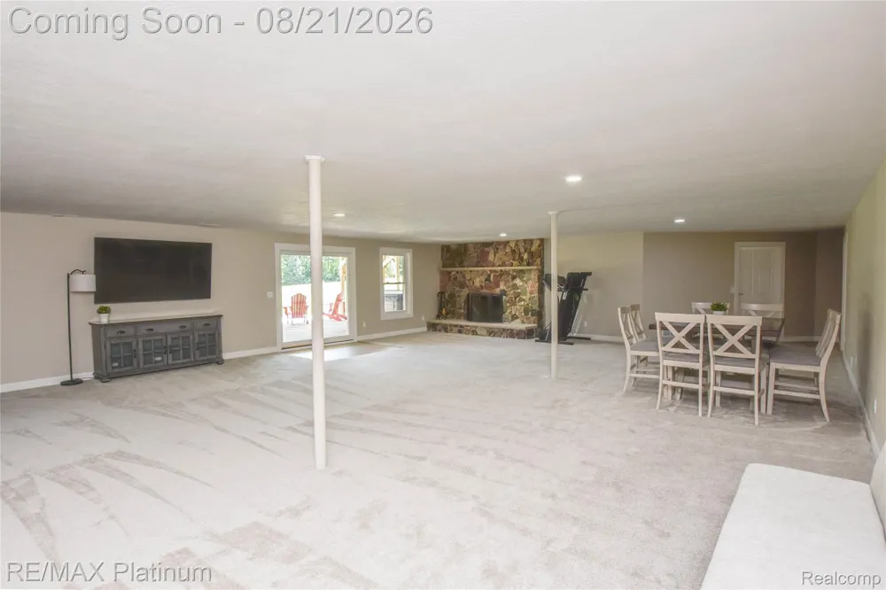7650 Owosso Road Cohoctah Township, MI 48836