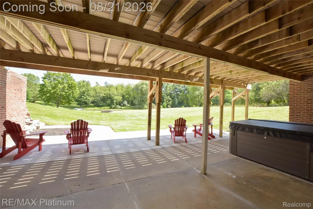 7650 Owosso Road Cohoctah Township, MI 48836