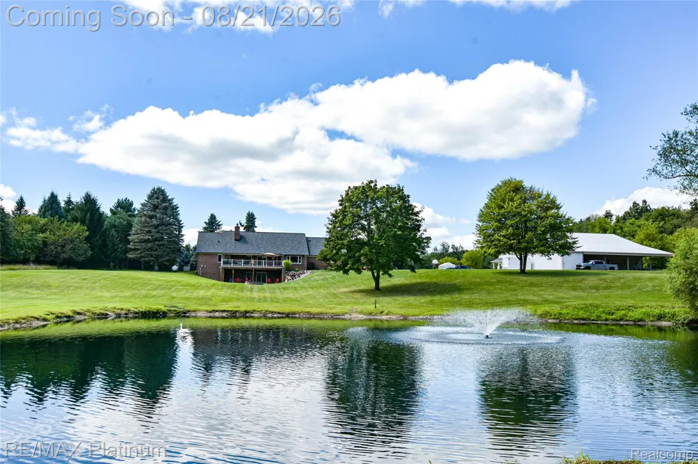7650 Owosso Road Cohoctah Township, MI 48836