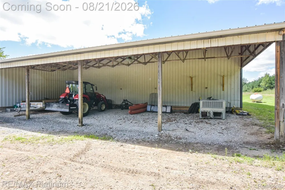 7650 Owosso Road Cohoctah Township, MI 48836