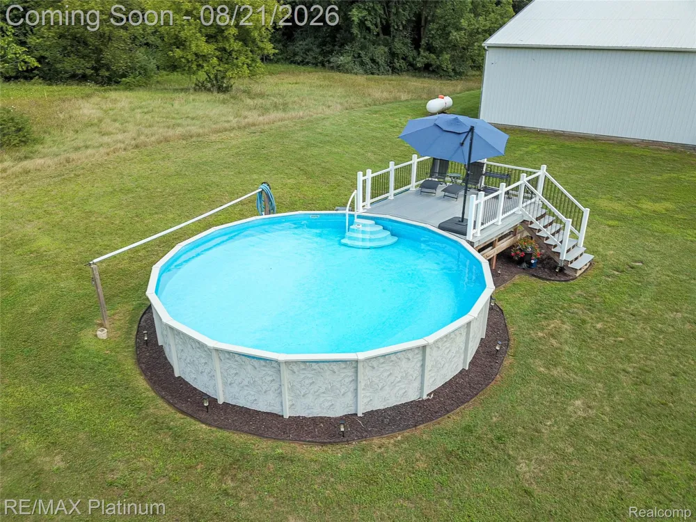 7650 Owosso Road Cohoctah Township, MI 48836