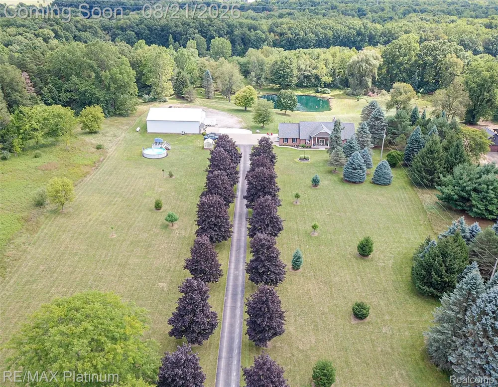 7650 Owosso Road Cohoctah Township, MI 48836