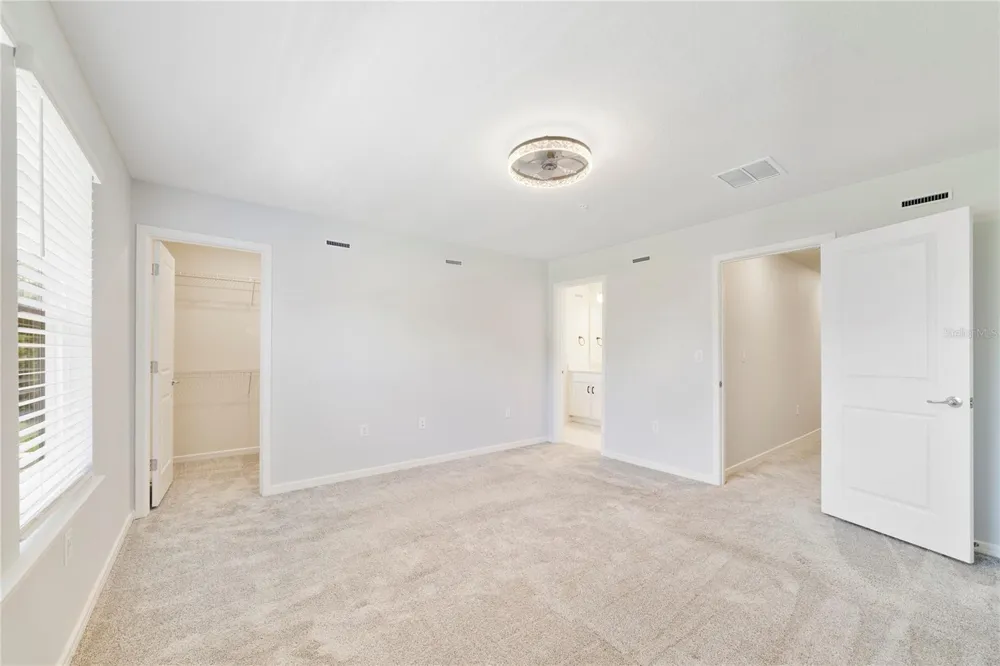 2857 CLEVER LANE Winter Park, FL 32792