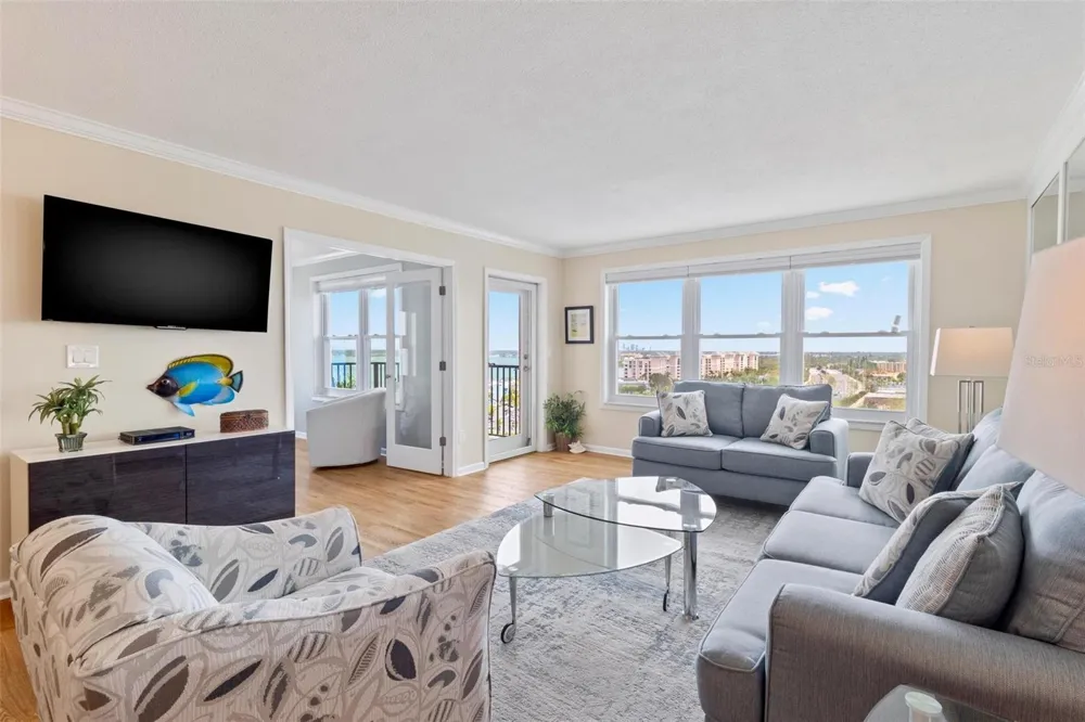 5220 BRITTANY DRIVE S #1309 St Petersburg, FL 33715