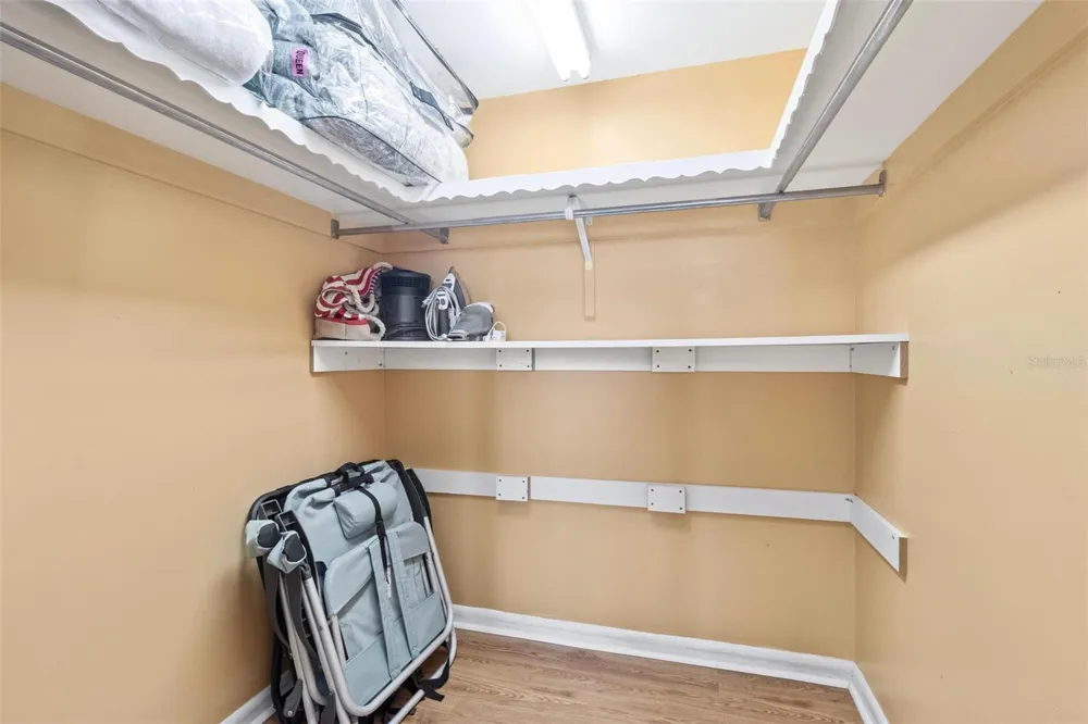5220 BRITTANY DRIVE S #1309 St Petersburg, FL 33715