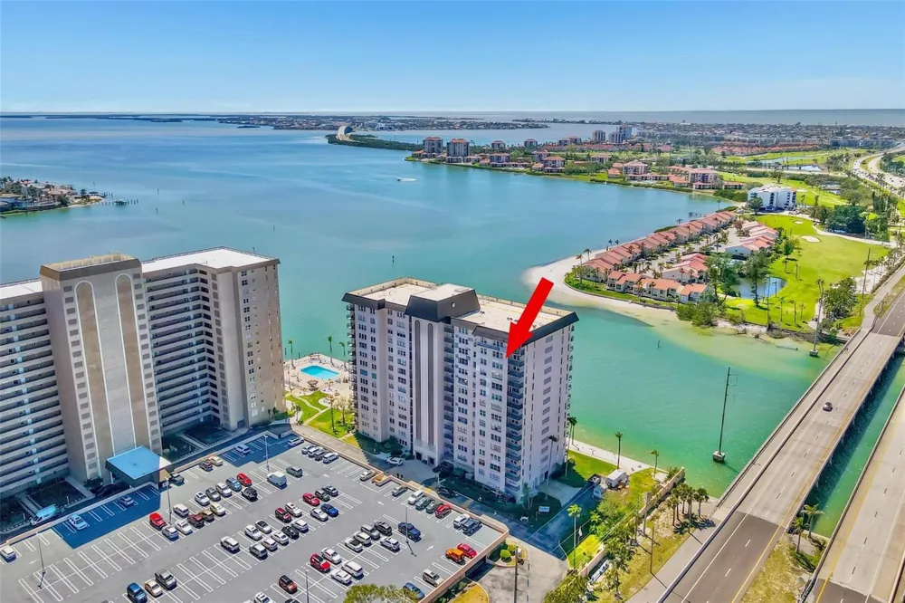 5220 BRITTANY DRIVE S #1309 St Petersburg, FL 33715