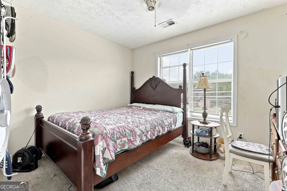12198 Crestwood CT Fayetteville, GA 30215