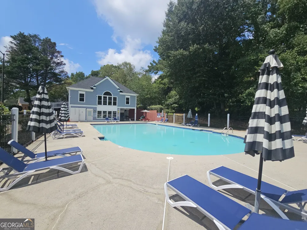 12198 Crestwood CT Fayetteville, GA 30215