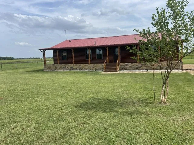 2290 Brooks Lane Sadler, TX 76264