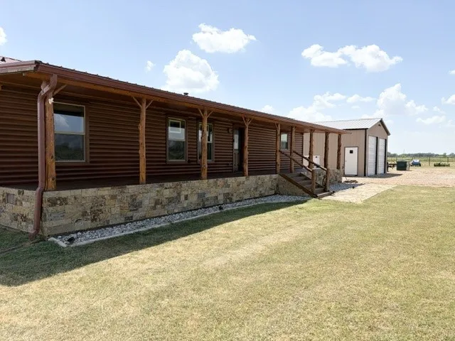 2290 Brooks Lane Sadler, TX 76264