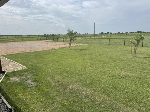 2290 Brooks Lane Sadler, TX 76264