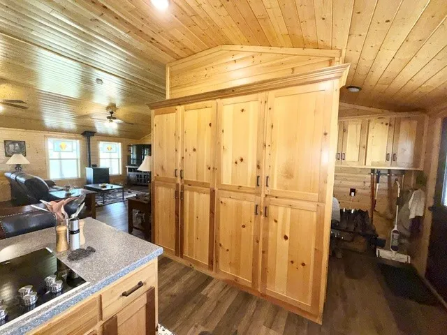 2290 Brooks Lane Sadler, TX 76264