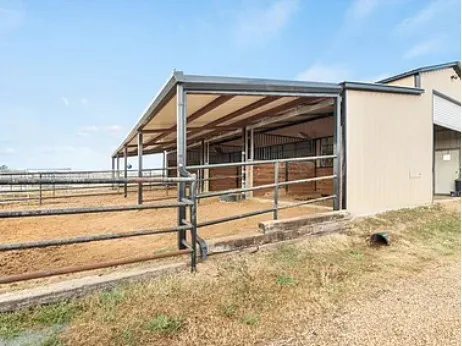 2290 Brooks Lane Sadler, TX 76264