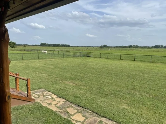 2290 Brooks Lane Sadler, TX 76264