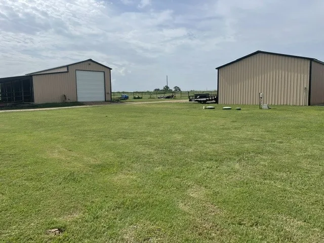 2290 Brooks Lane Sadler, TX 76264
