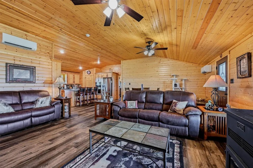 2290 Brooks Lane Sadler, TX 76264