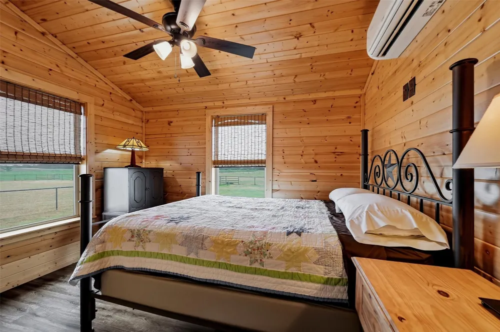 2290 Brooks Lane Sadler, TX 76264