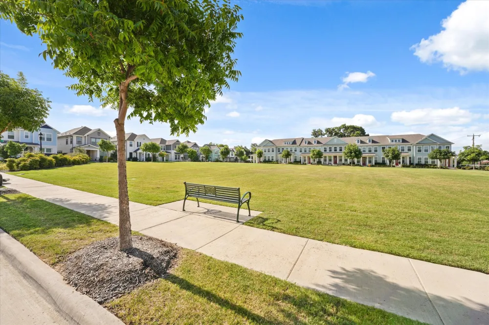 1045 Thomas Place Carrollton, TX 75006