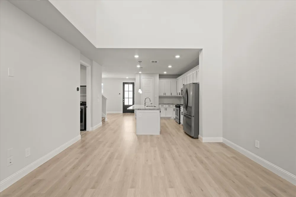 1045 Thomas Place Carrollton, TX 75006
