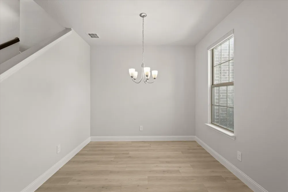 1045 Thomas Place Carrollton, TX 75006