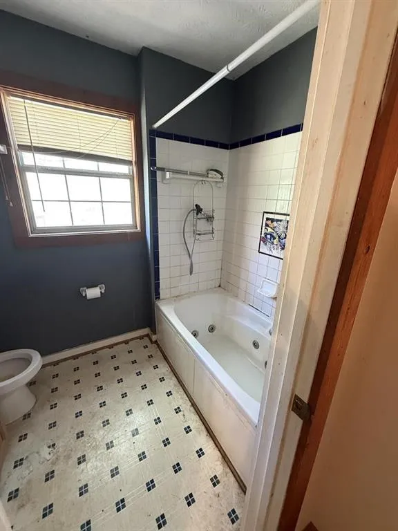 2018 Star Point Road Carrollton, GA 30116