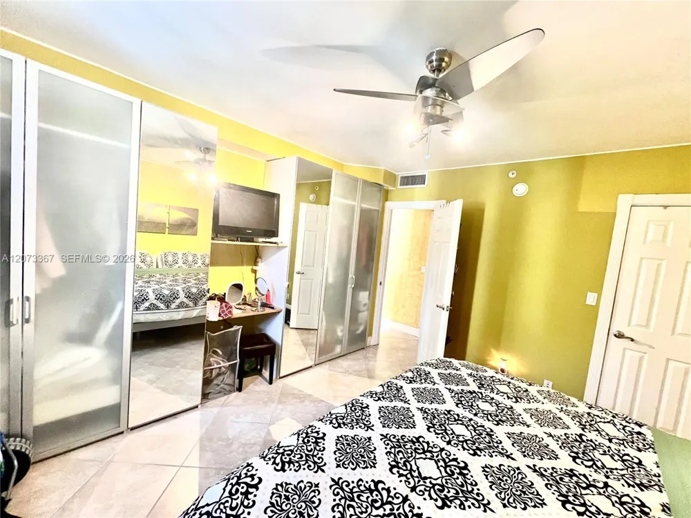 3001 S Ocean Dr #1201 Hollywood, FL 33019
