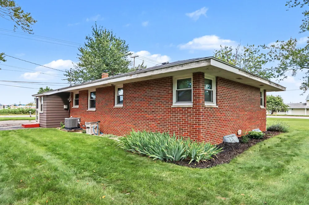 1715 S Centerville Road Sturgis, MI 49091