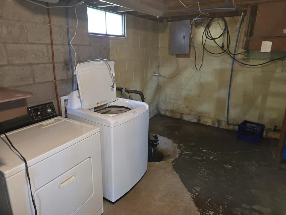 2840 Pillon Road Twin Lake, MI 49457
