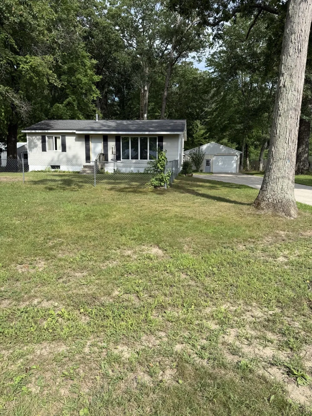 2840 Pillon Road Twin Lake, MI 49457