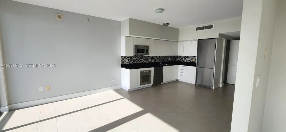 92 SW 3rd St #4308 Miami, FL 33130