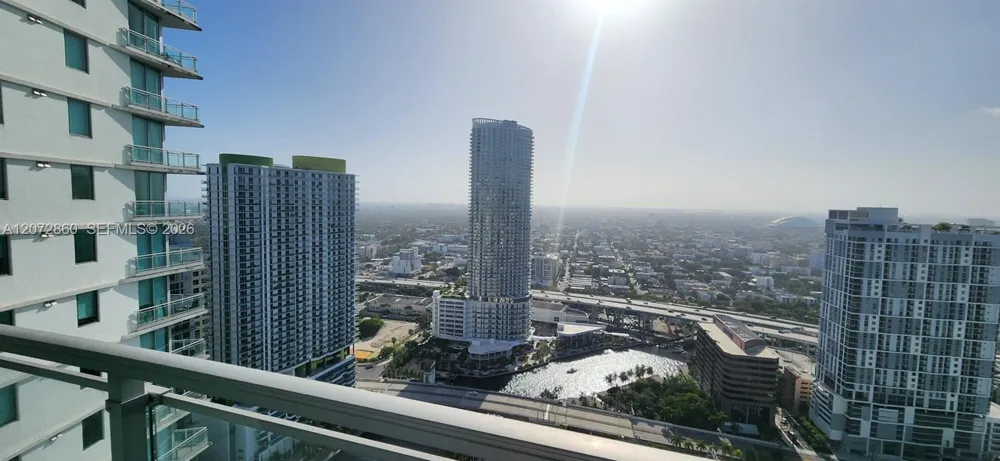 92 SW 3rd St #4308 Miami, FL 33130