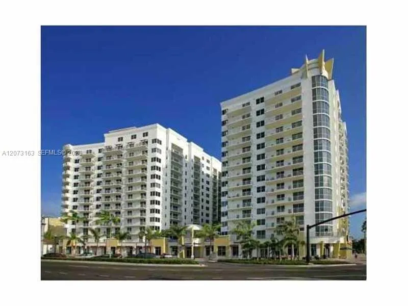 1830 Radius Dr #409 Hollywood, FL 33020