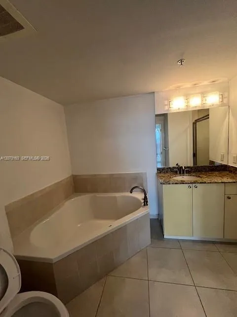 1830 Radius Dr #409 Hollywood, FL 33020