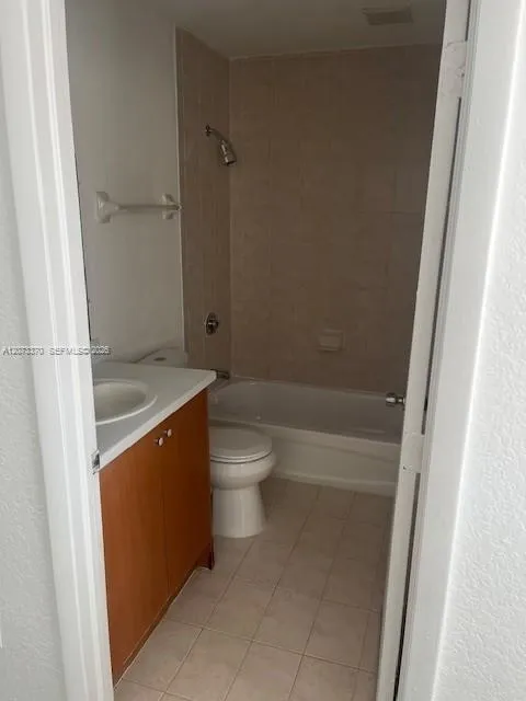 2735 NW 131 ST #2735 Opa-Locka, FL 33054
