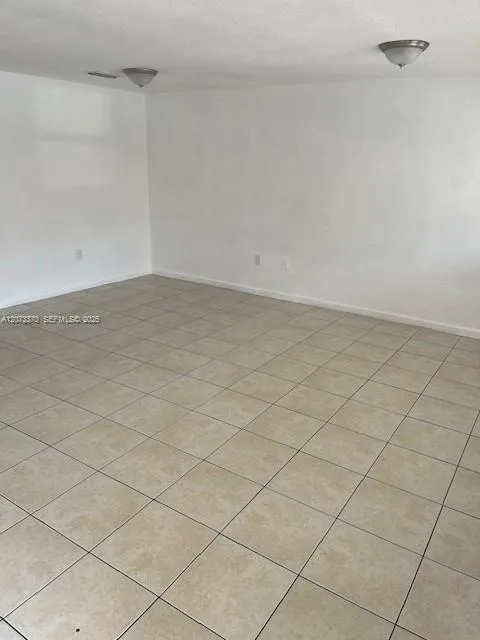 2735 NW 131 ST #2735 Opa-Locka, FL 33054