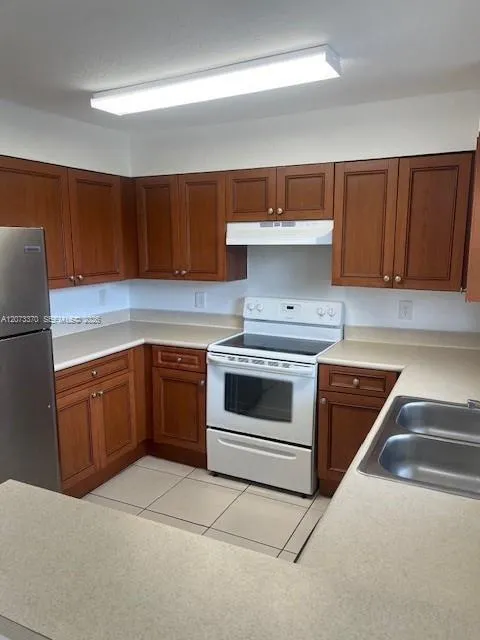 2735 NW 131 ST #2735 Opa-Locka, FL 33054