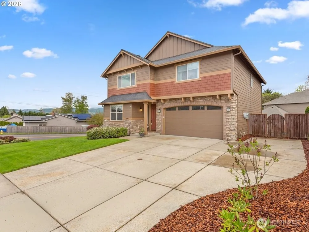 2746 NW Kent Street Camas, WA 98607