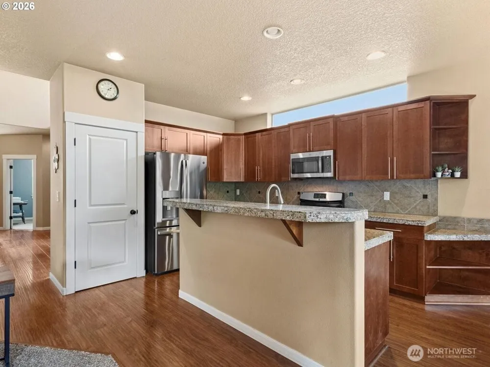 2746 NW Kent Street Camas, WA 98607