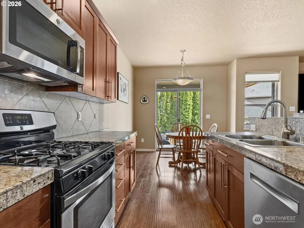 2746 NW Kent Street Camas, WA 98607