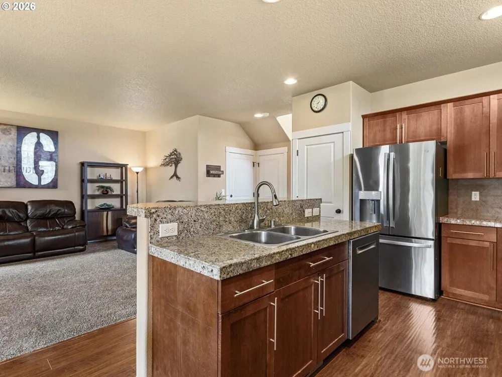 2746 NW Kent Street Camas, WA 98607
