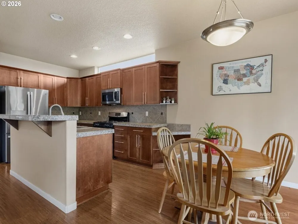 2746 NW Kent Street Camas, WA 98607