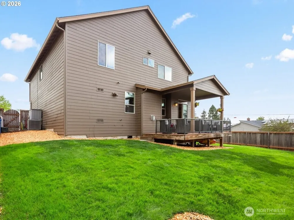 2746 NW Kent Street Camas, WA 98607