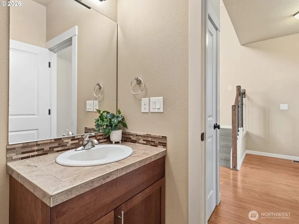2746 NW Kent Street Camas, WA 98607
