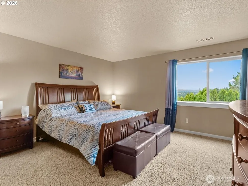 2746 NW Kent Street Camas, WA 98607