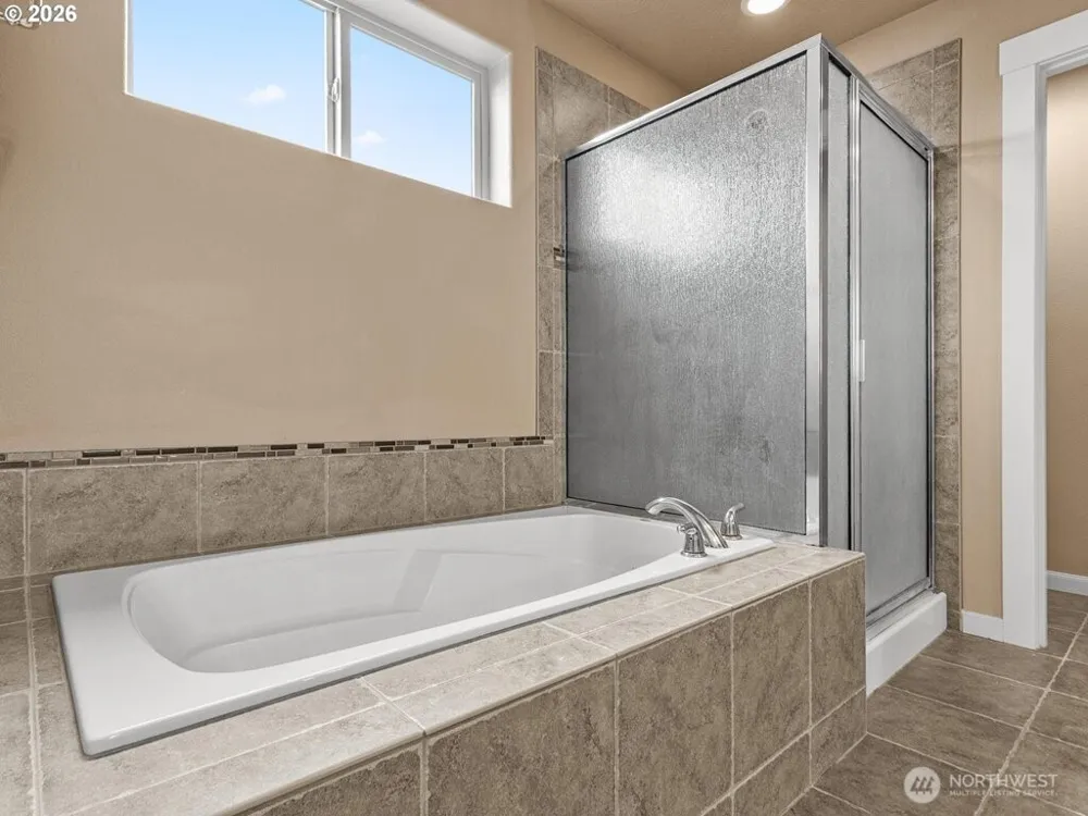 2746 NW Kent Street Camas, WA 98607